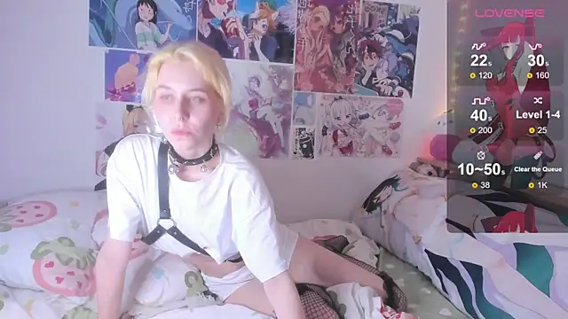 angel hao online show from 12.11.24