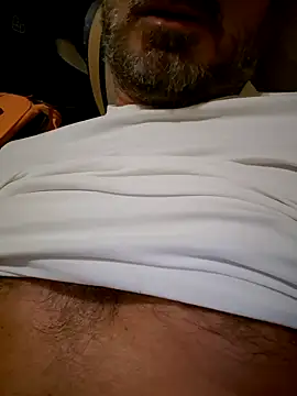 1talianBeutifulCock online show from 12.26.24