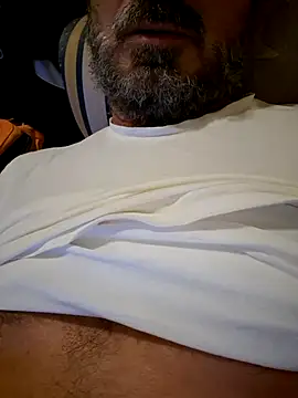 1talianBeutifulCock online show from 01.01.25