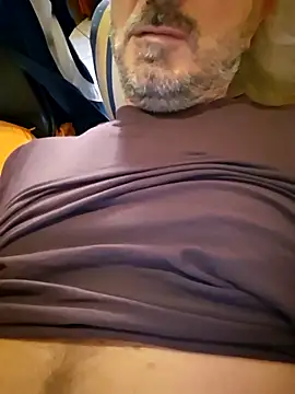 1talianBeutifulCock online show from 10.24.25