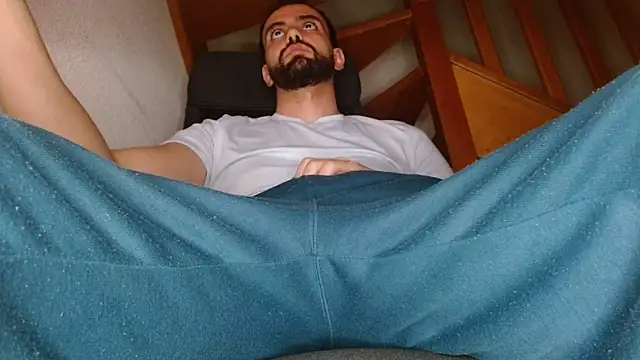 Snapshot of nass21cmm chatting on 02.05.26 nass21cmm online show from 02.05.26