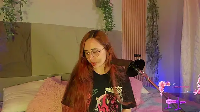 centaurigirl online show from 02.24.26