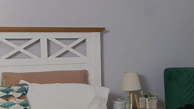 Snapshot of BarbaraHaze chatting on 12.03.24 BarbaraHaze online show from 12.03.24