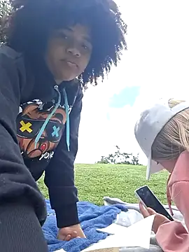 DANIELA MICHEL online show from 01.28.25