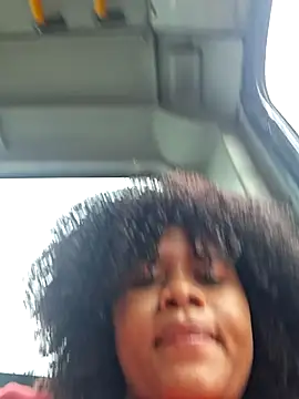 DANIELA MICHEL online show from 02.08.25