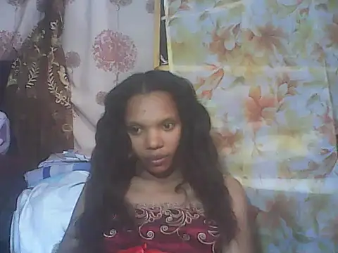 Snapshot of Antsoalie chatting on 11.19.25 Antsoalie online show from 11.19.25