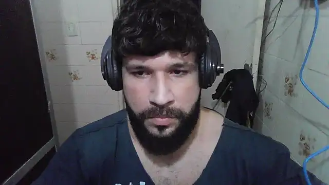 Snapshot of Cauan-t chatting on 01.11.25 Cauan-t online show from 01.11.25