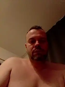 Snapshot of mikaaaaase chatting on 11.01.25 mikaaaaase online show from 11.01.25