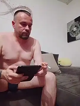 Snapshot of mikaaaaase chatting on 02.13.26 mikaaaaase online show from 02.13.26