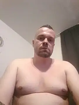 Snapshot of mikaaaaase chatting on 02.21.26 mikaaaaase online show from 02.21.26