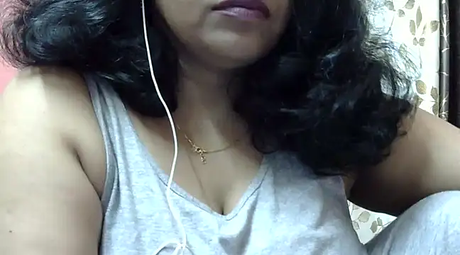 Snapshot of Riya_riyaa chatting on 01.06.25 Riya riyaa online show from 01.06.25