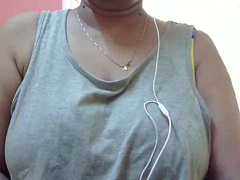 Snapshot of Riya_riyaa chatting on 01.18.25 Riya riyaa online show from 01.18.25