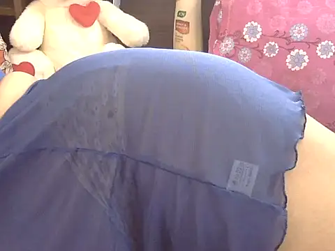 Snapshot of Riya_riyaa chatting on 02.11.25 Riya riyaa online show from 02.11.25