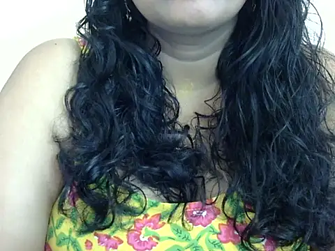 Snapshot of Riya_riyaa chatting on 10.24.25 Riya riyaa online show from 10.24.25