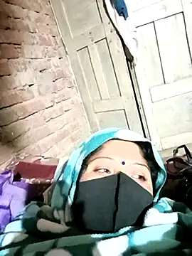 Snapshot of Suman007 chatting on 12.25.24 Suman007 online show from 12.25.24