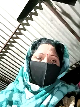 Snapshot of Suman007 chatting on 12.30.24 Suman007 online show from 12.30.24