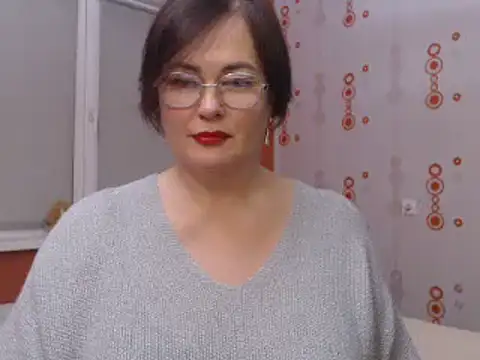 Nora Star online show from 02.15.25