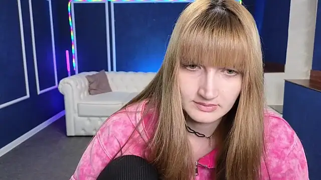 Nika Kitten online show from 03.03.25