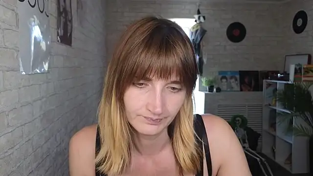 Nika Kitten online show from 05.05.26