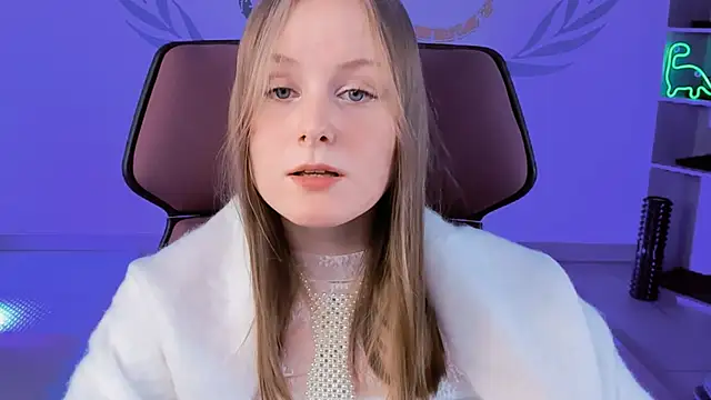 VivienLeeigh online show from 02.07.25