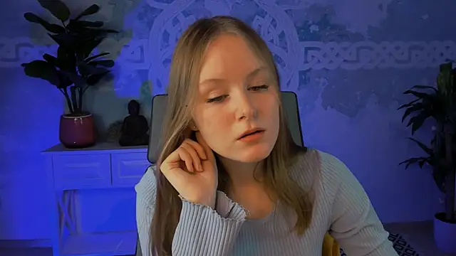 VivienLeeigh online show from 03.01.25