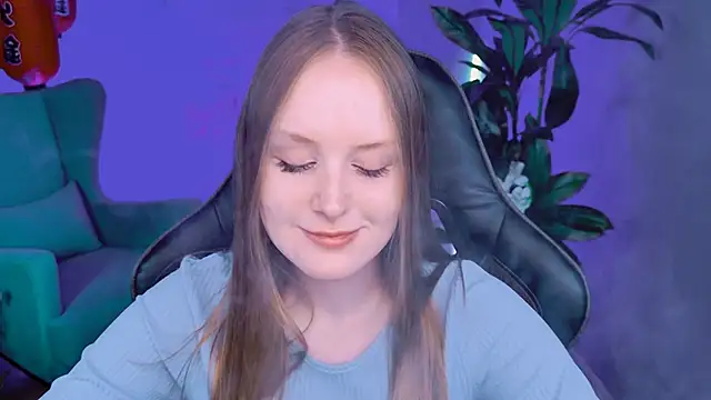 VivienLeeigh online show from 09.18.25