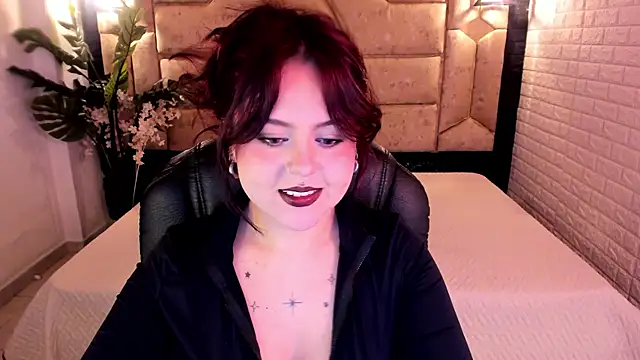 crimson tati  online show from 05.08.26