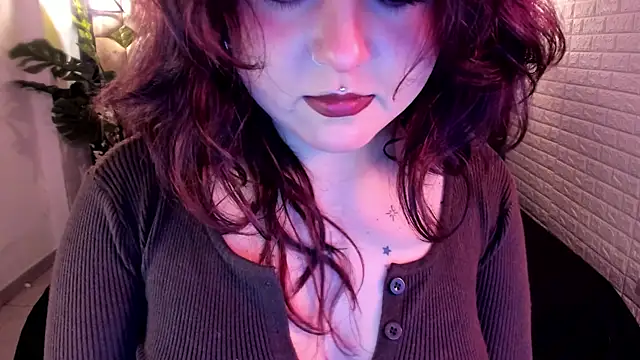crimson tati  online show from 05.10.26