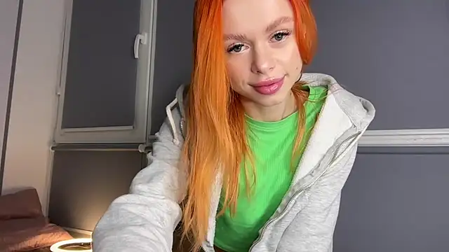 Snapshot of little_fox_alisa chatting on 12.03.24 little fox alisa online show from 12.03.24