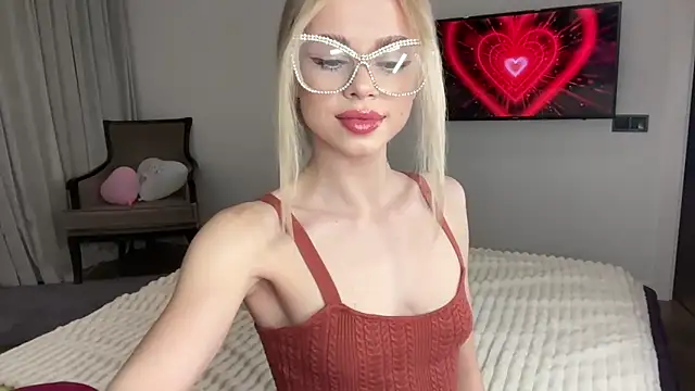 Snapshot of little_fox_alisa chatting on 03.22.25 little fox alisa online show from 03.22.25