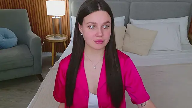 RihannaRose online show from 03.20.25