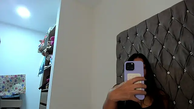 Snapshot of AriaMontgomery chatting on 01.08.25 AriaMontgomery online show from 01.08.25