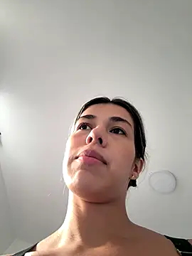 Snapshot of Eli818 chatting on 12.04.24 Eli818 online show from 12.04.24