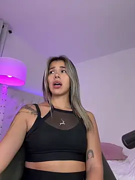 Snapshot of Eli818 chatting on 12.18.24 Eli818 online show from 12.18.24