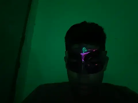 Snapshot of Freebird783 chatting on 09.17.25 Freebird783 online show from 09.17.25