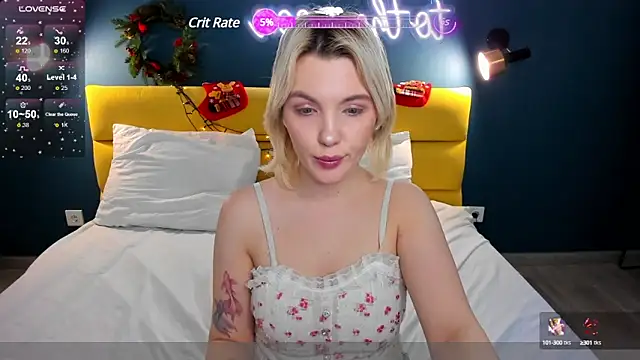 Fluffy Monica online show from 01.15.25