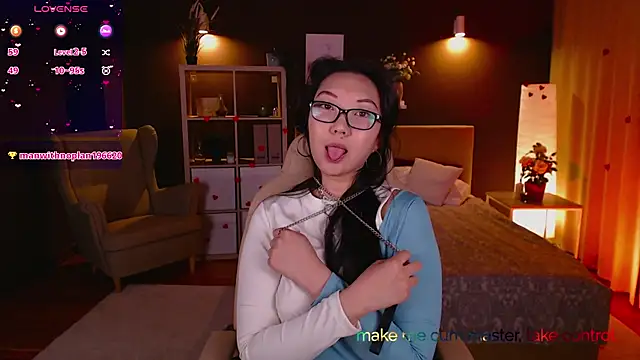 Snapshot of Marine_Vact chatting on 02.20.25 Marine Vact online show from 02.20.25