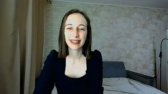 Snapshot of Anika_bloom chatting on 06.23.26 Anika bloom online show from 06.23.26