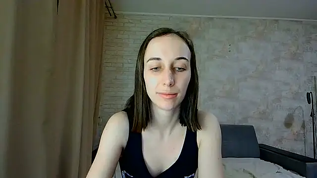Snapshot of Anika_bloom chatting on 07.16.26 Anika bloom online show from 07.16.26