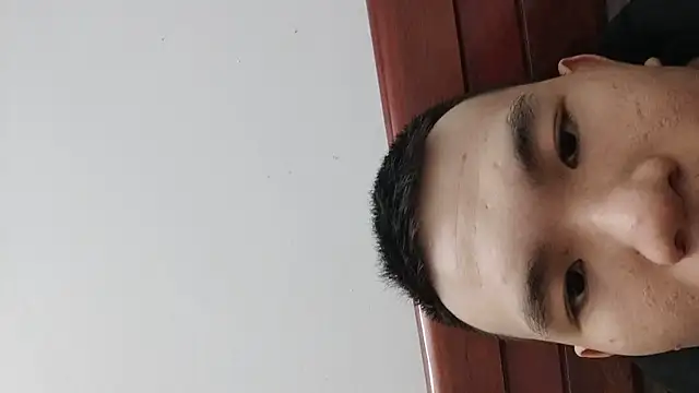 Snapshot of MIXEMKUTAKO chatting on 11.27.25 MIXEMKUTAKO online show from 11.27.25