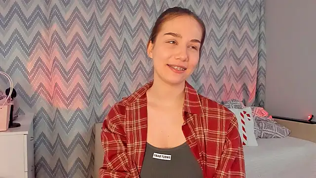 Snapshot of Tate_Angel chatting on 02.09.25 Tate Angel online show from 02.09.25