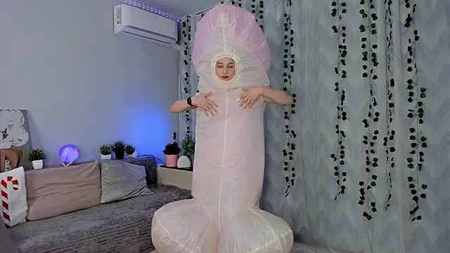 Snapshot of Tate_Angel chatting on 03.21.25 Tate Angel online show from 03.21.25