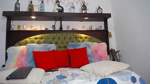 EMILY ROUSSE71 online show from 03.02.25