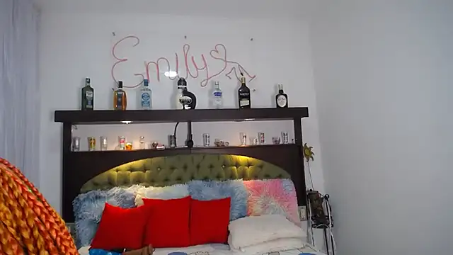 EMILY ROUSSE71 online show from 03.04.25