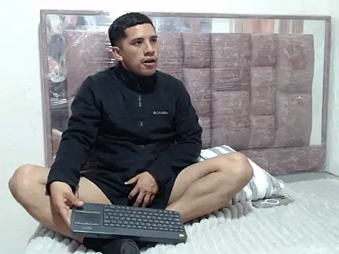 Snapshot of Deportist chatting on 09.10.25 Deportist online show from 09.10.25