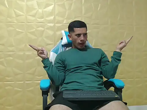 Snapshot of Deportist chatting on 09.16.25 Deportist online show from 09.16.25