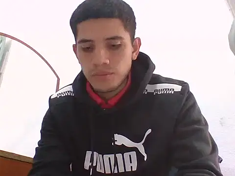 Snapshot of Deportist chatting on 10.31.25 Deportist online show from 10.31.25