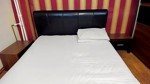 AshPage online show from 12.01.24