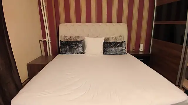 AshPage online show from 03.04.26