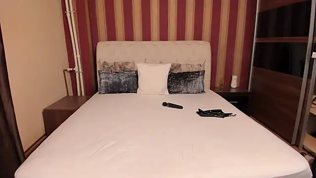 AshPage online show from 03.08.26